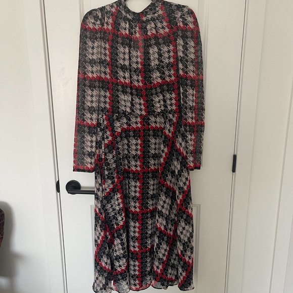 Eliza J Long Sleeve Dress - Picture 2 of 2